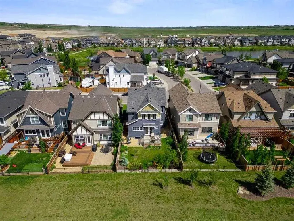 1925 Reunion Terrace NW