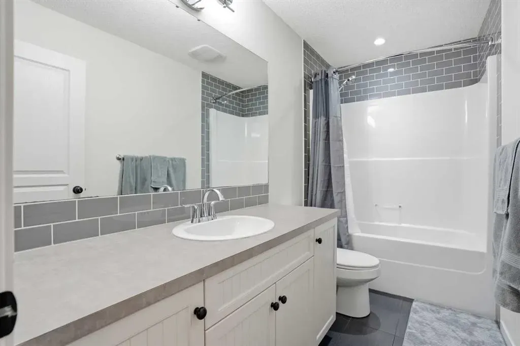 1925 Reunion Terrace NW