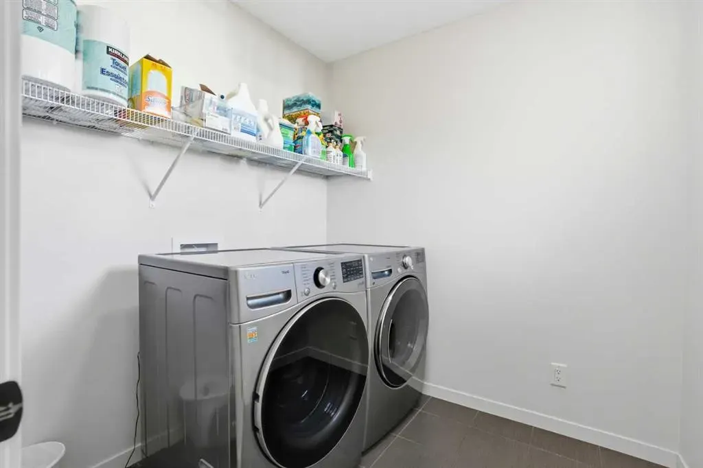 1925 Reunion Terrace NW