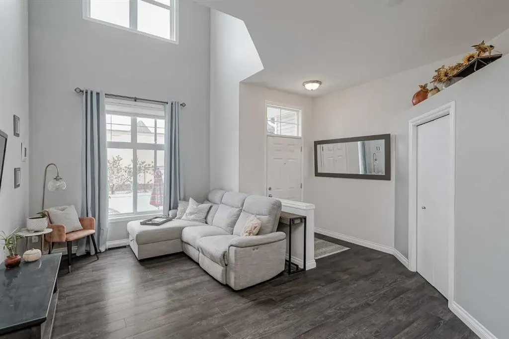 89 Mckenzie Towne Gate SE