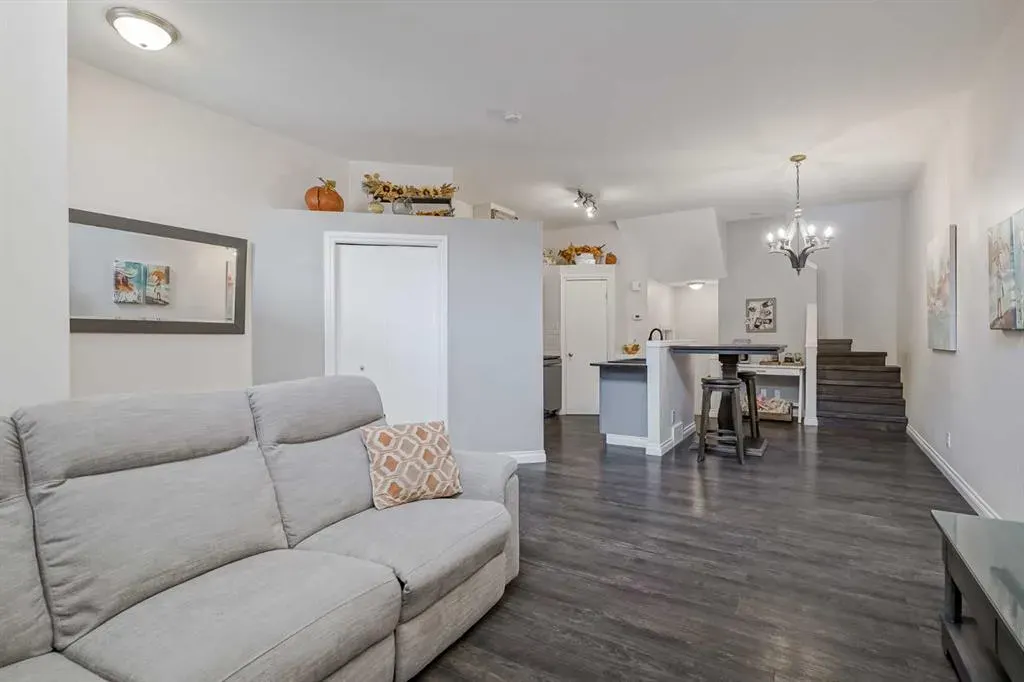 89 Mckenzie Towne Gate SE