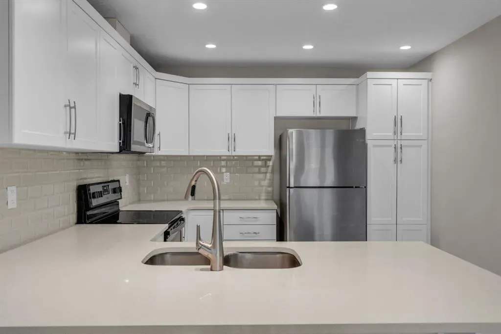 309 Cityscape Court NE