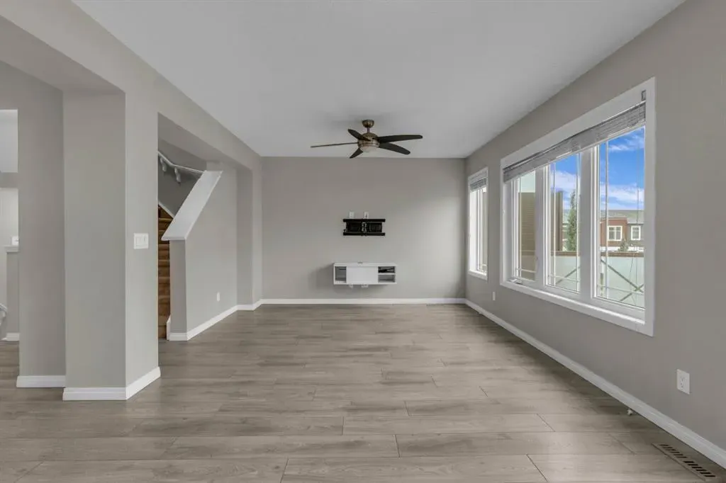 309 Cityscape Court NE