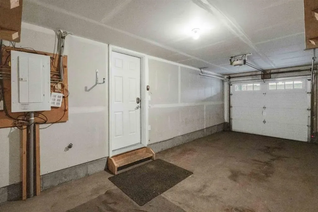 309 Cityscape Court NE