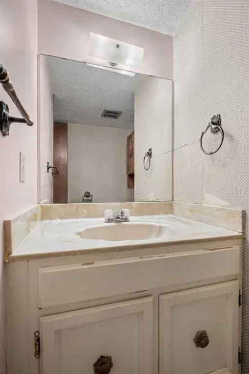 6103 Madigan Drive NE, #75