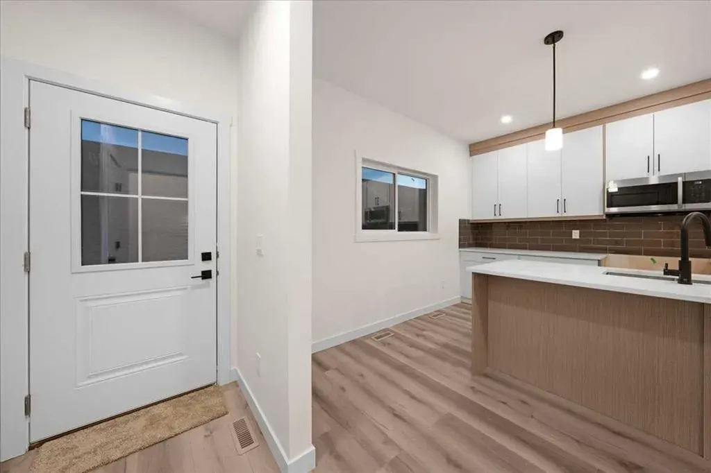 39 Baysprings Terrace SW