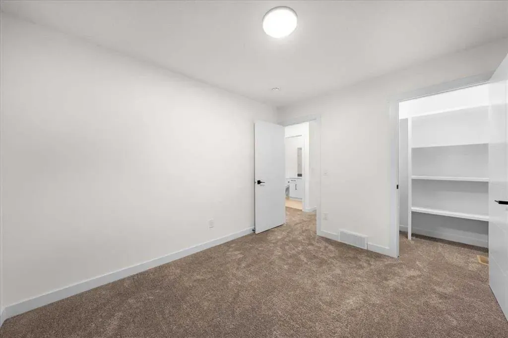 39 Baysprings Terrace SW