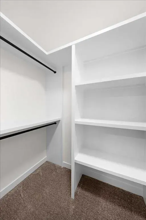 39 Baysprings Terrace SW