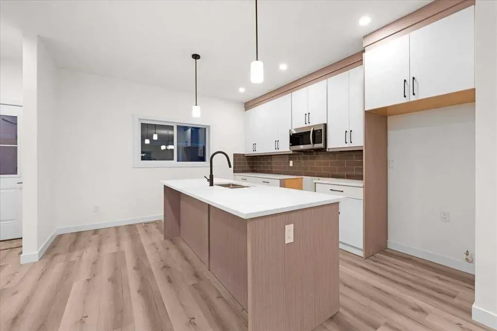 39 Baysprings Terrace SW