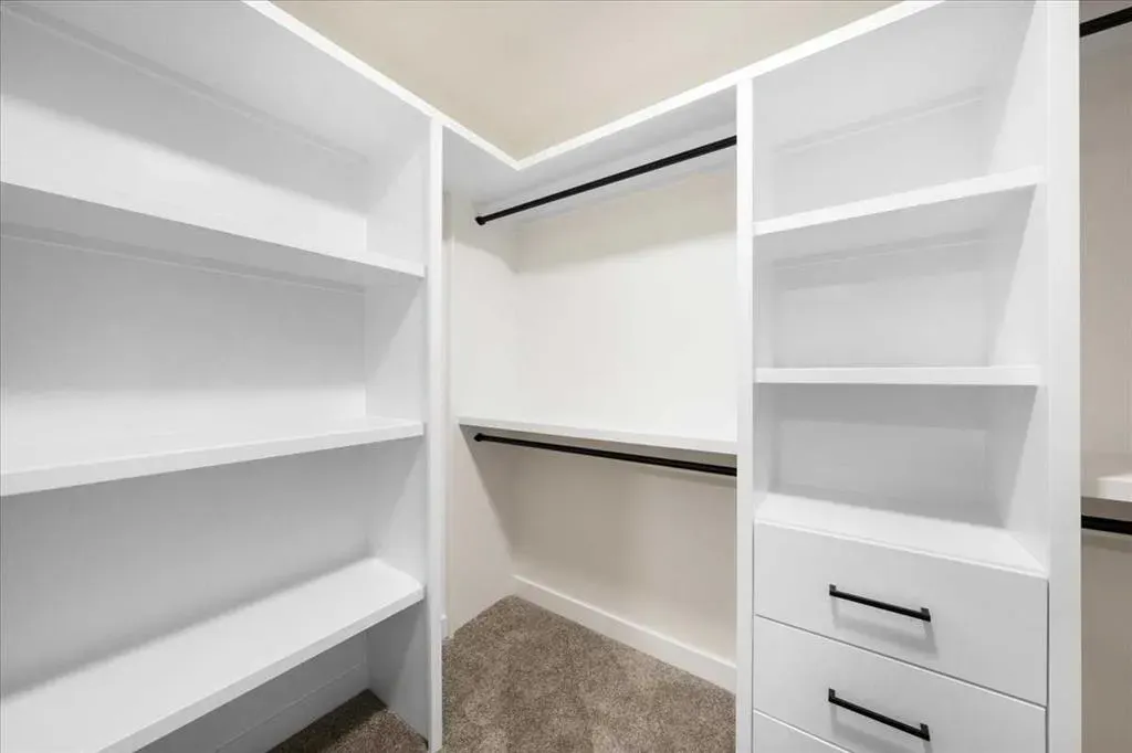 39 Baysprings Terrace SW