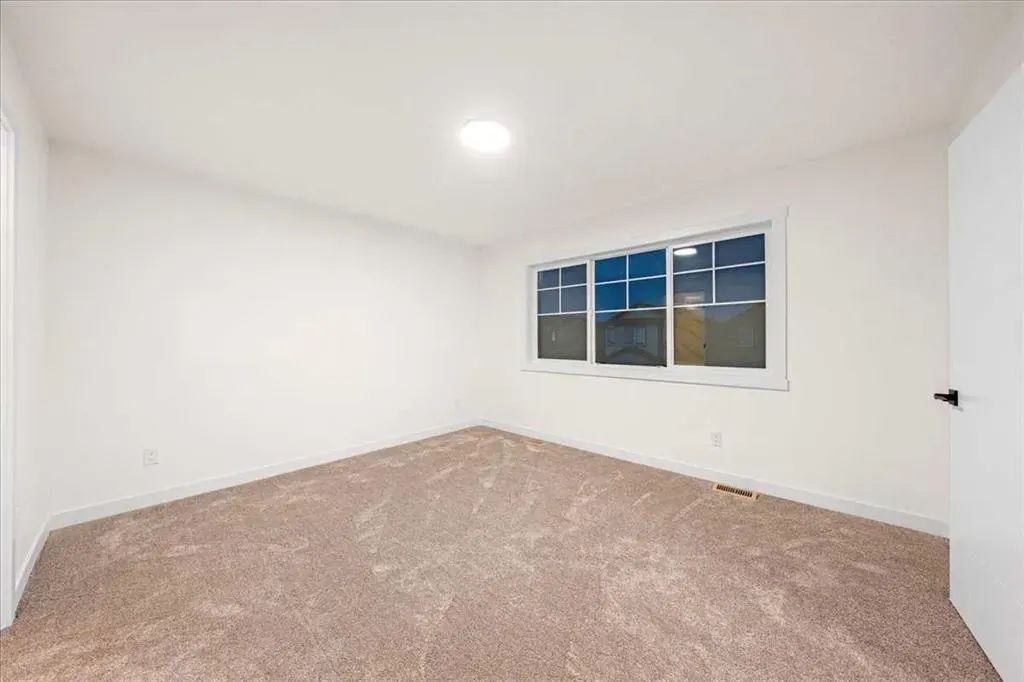 39 Baysprings Terrace SW