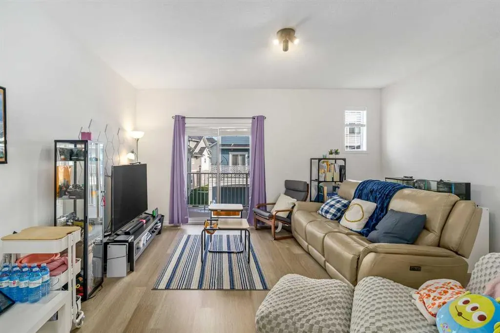 628 Copperstone Manor SE