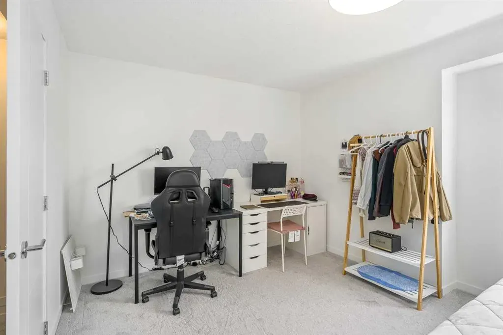 628 Copperstone Manor SE