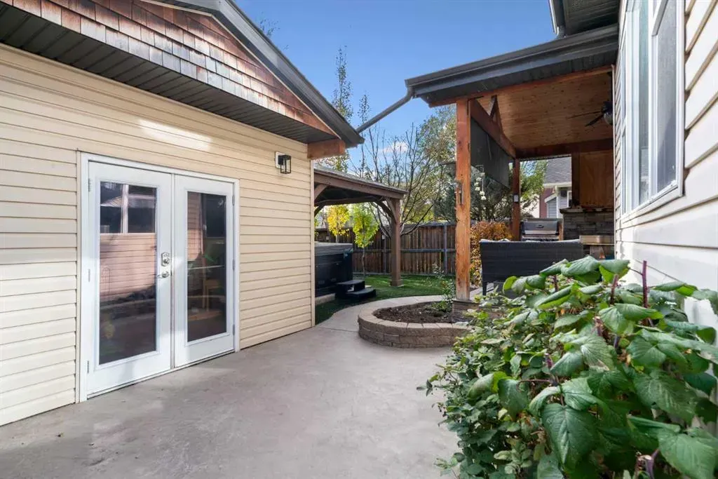 2581 Coopers Circle SW