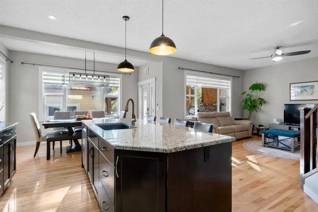 2581 Coopers Circle SW