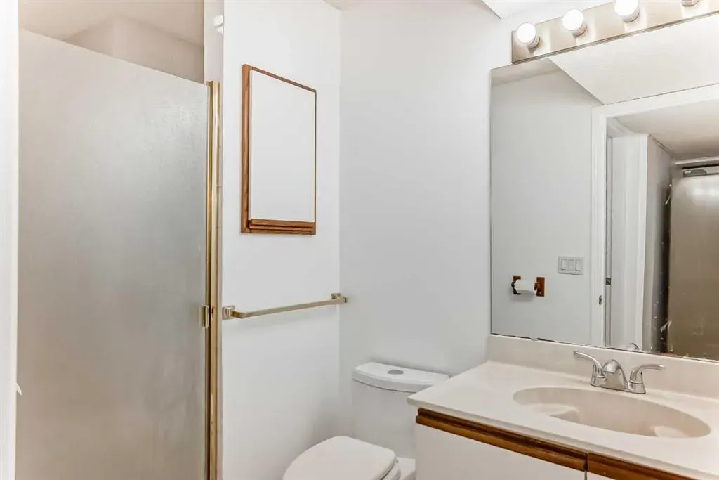 2740 Signal Hill Drive SW