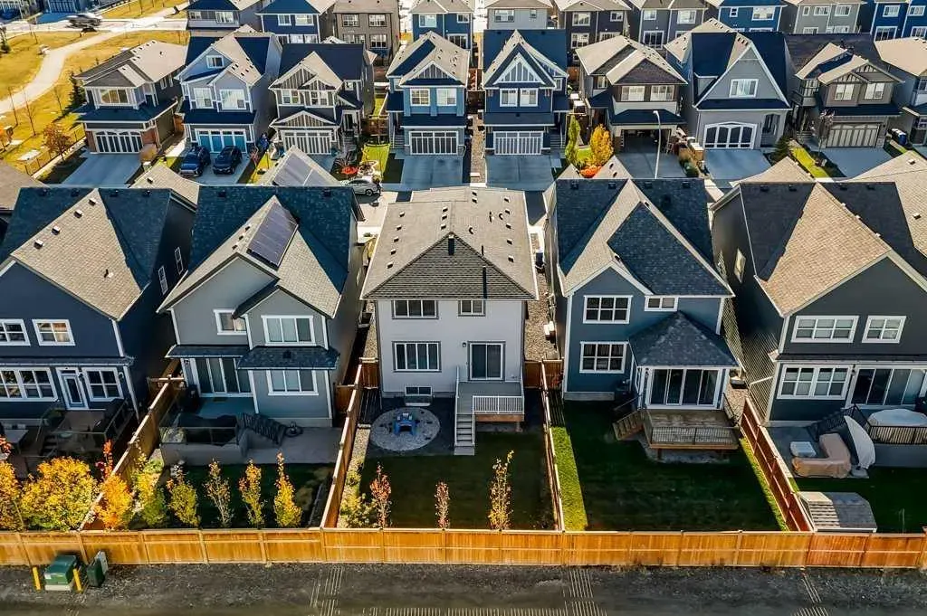 240 Magnolia Heath SE