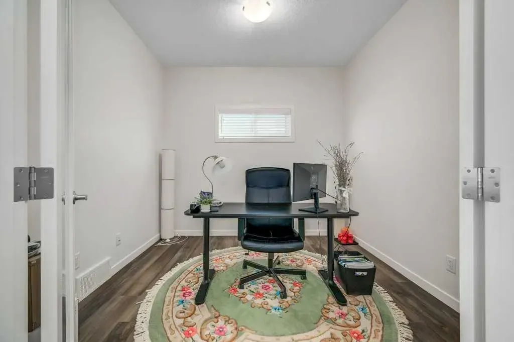 240 Magnolia Heath SE