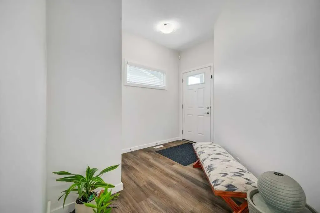 240 Magnolia Heath SE