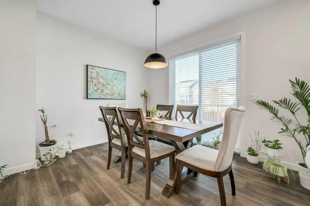 240 Magnolia Heath SE