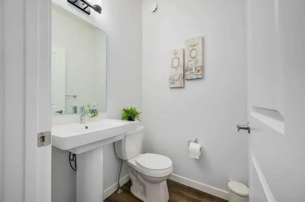 240 Magnolia Heath SE