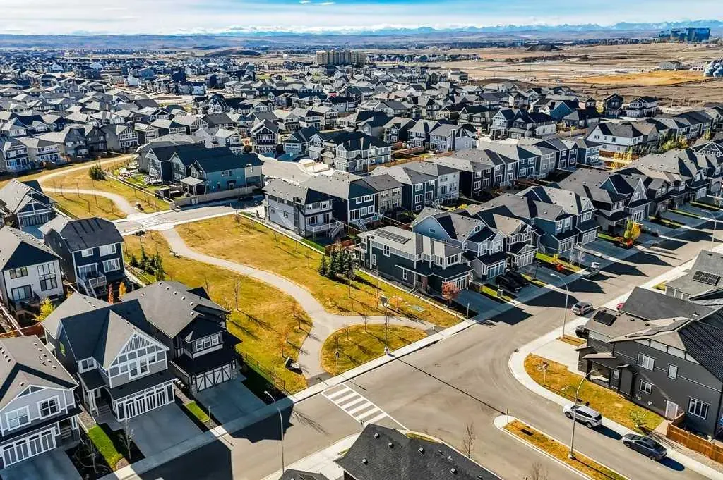 240 Magnolia Heath SE