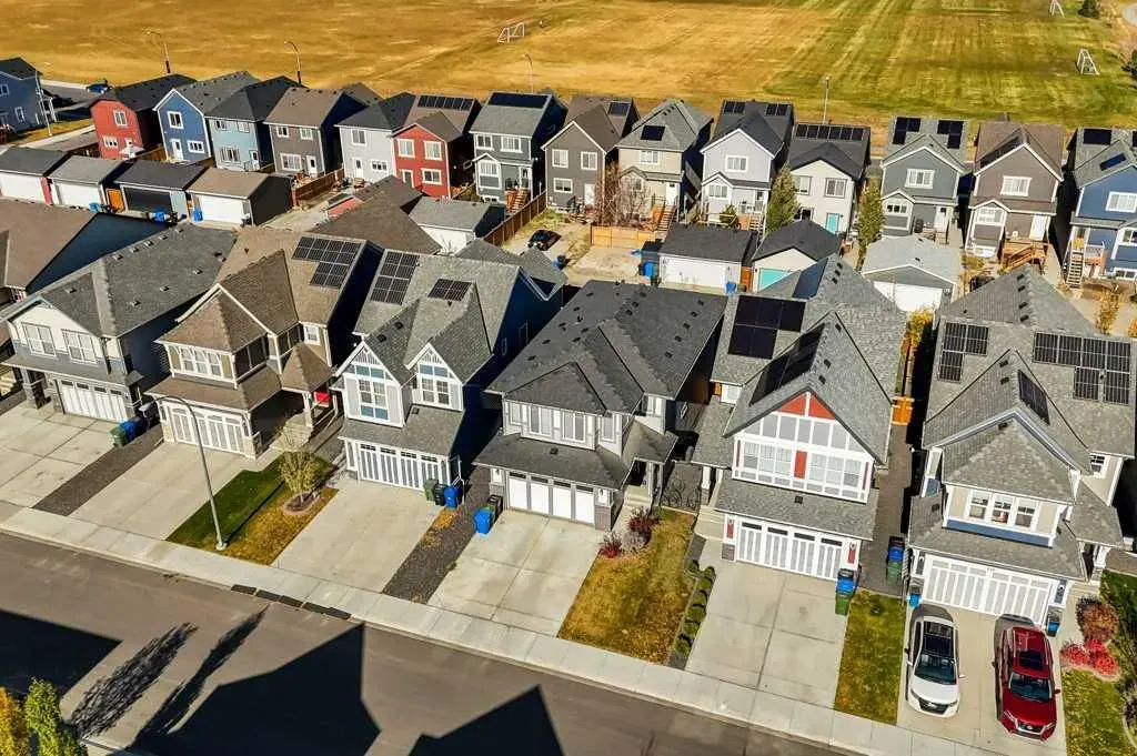 240 Magnolia Heath SE