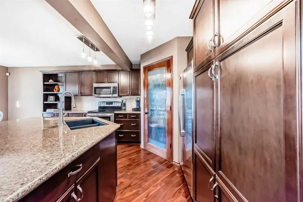 18365 Chaparral Street SE