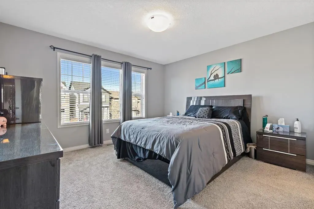 75 Masters Crescent SE