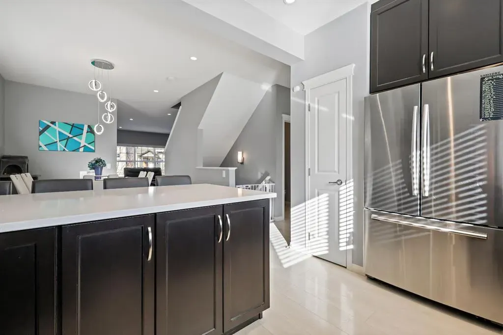 75 Masters Crescent SE