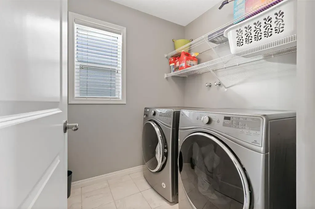 75 Masters Crescent SE