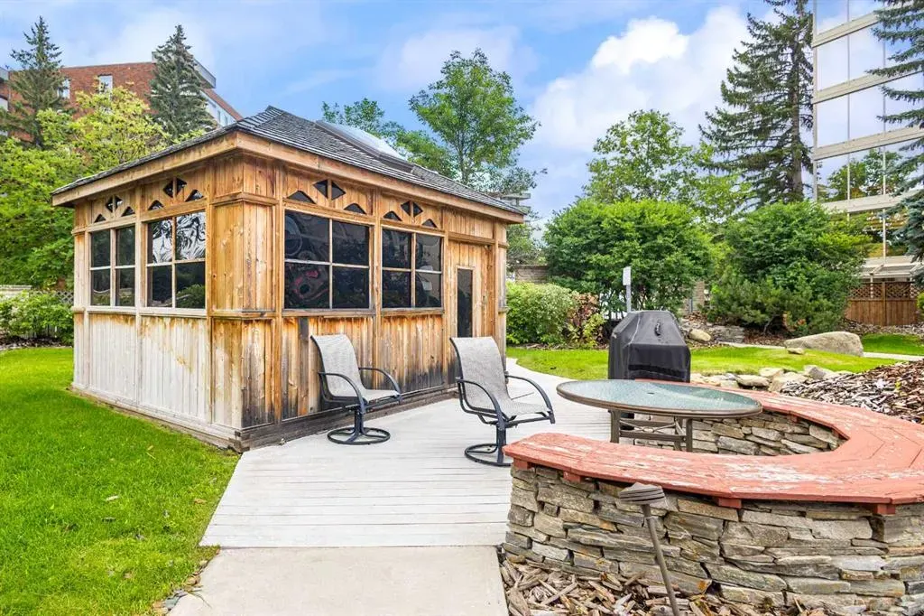 4555 Varsity Lane NW, #305