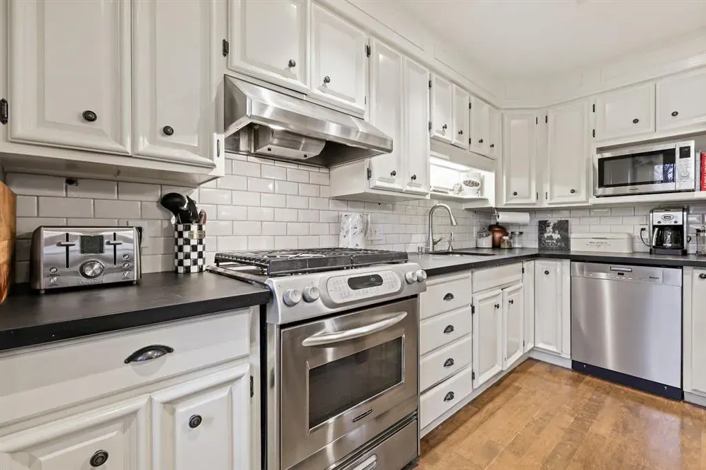 1314 Shelbourne Street SW