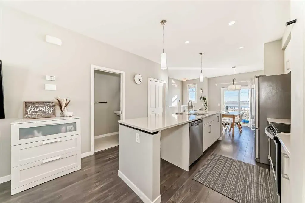 84 Copperstone Villas SE