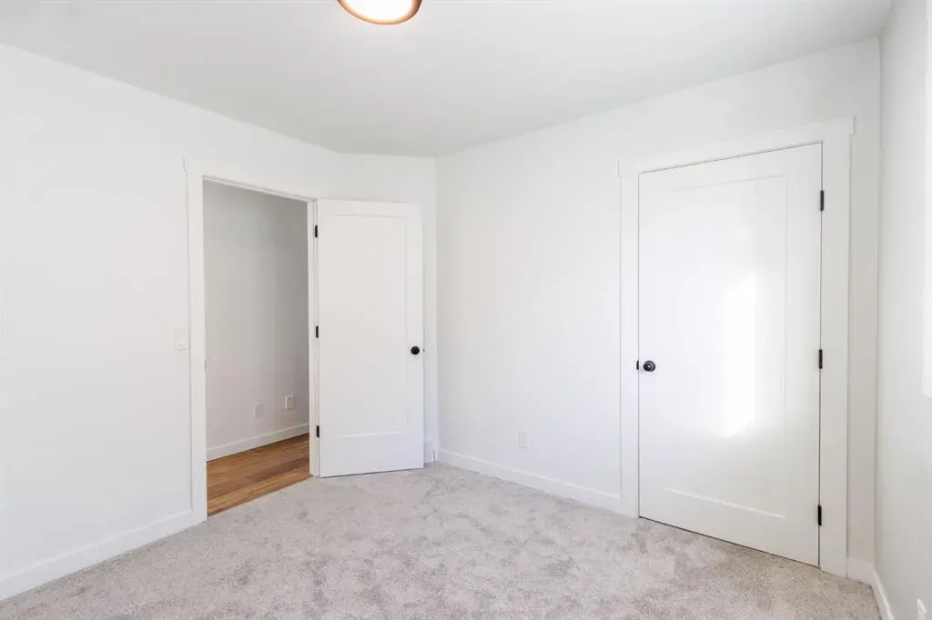 40 Chapalina Crescent SE