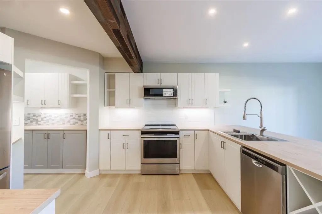 40 Chapalina Crescent SE