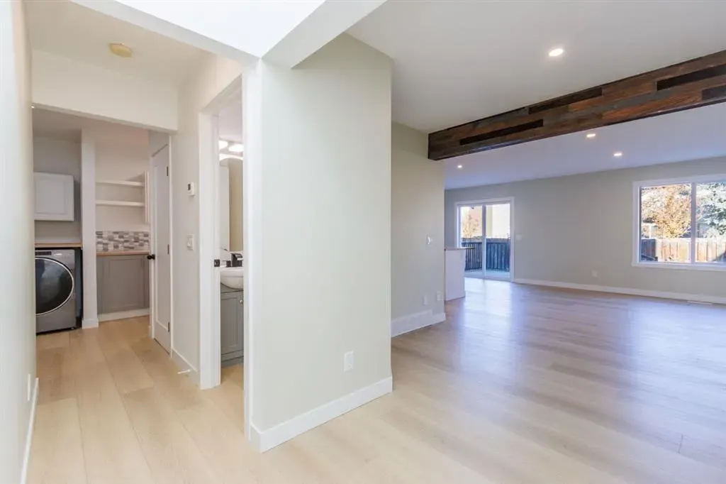 40 Chapalina Crescent SE