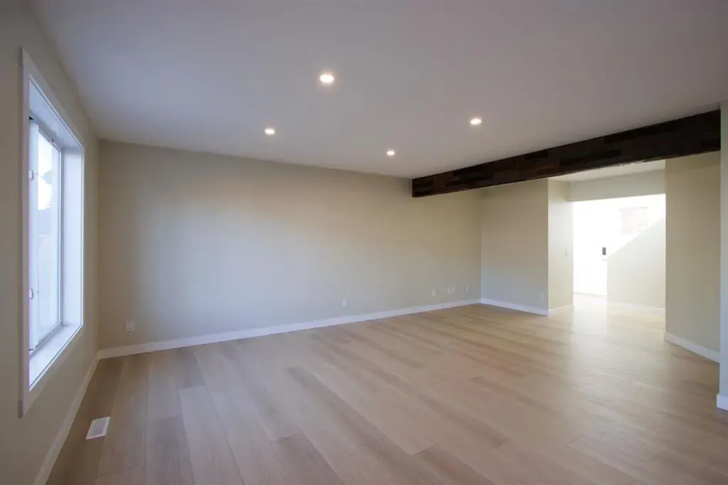 40 Chapalina Crescent SE