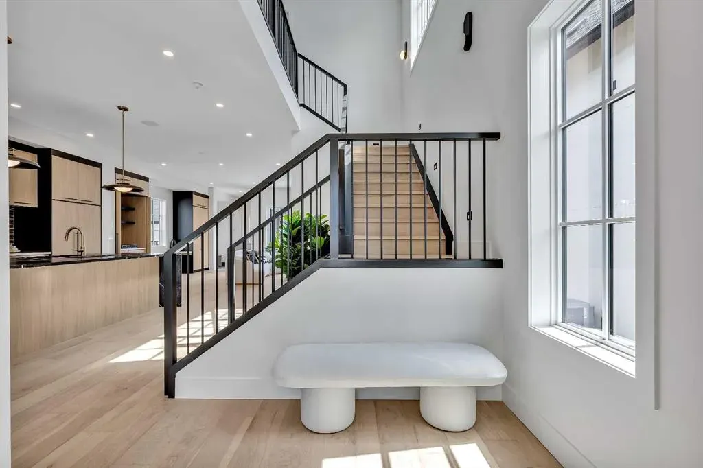 330 Normandy Drive SW