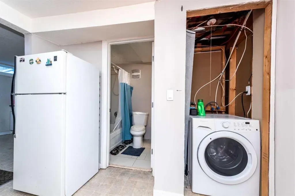 17 Castleridge Way NE