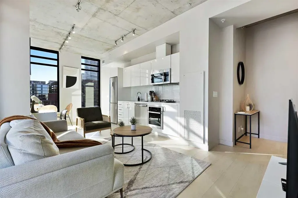 1010 6 Street SW, #606