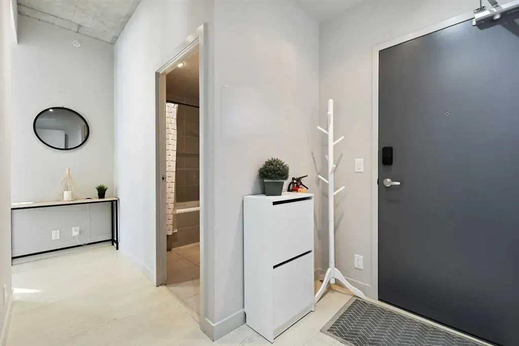 1010 6 Street SW, #606