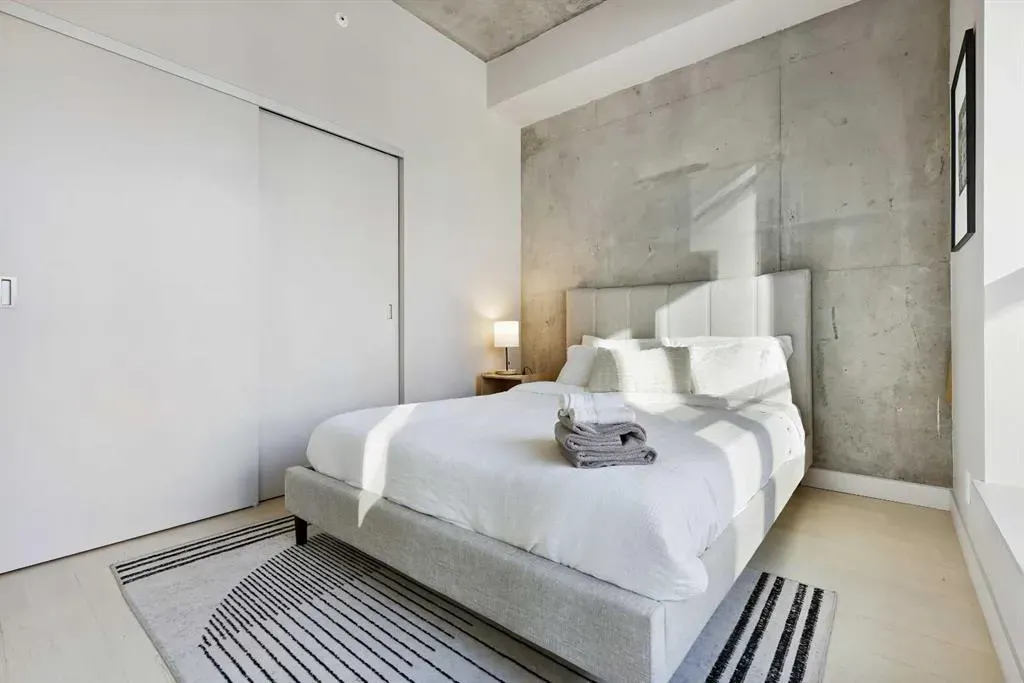 1010 6 Street SW, #606