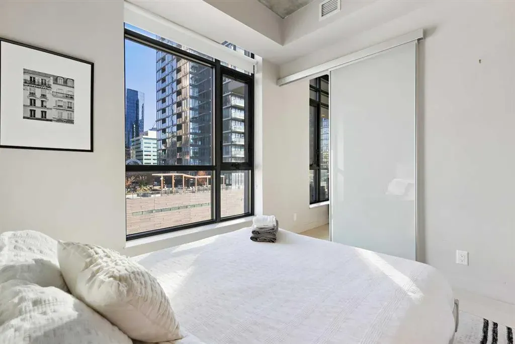 1010 6 Street SW, #606