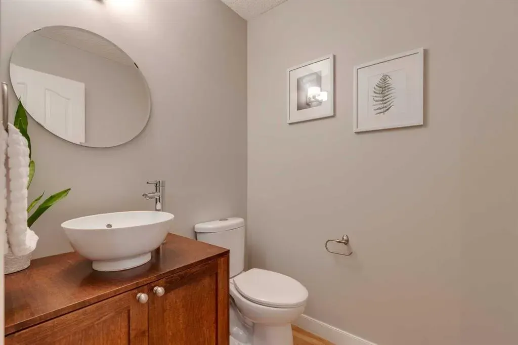 1926 25 Street SW, #1