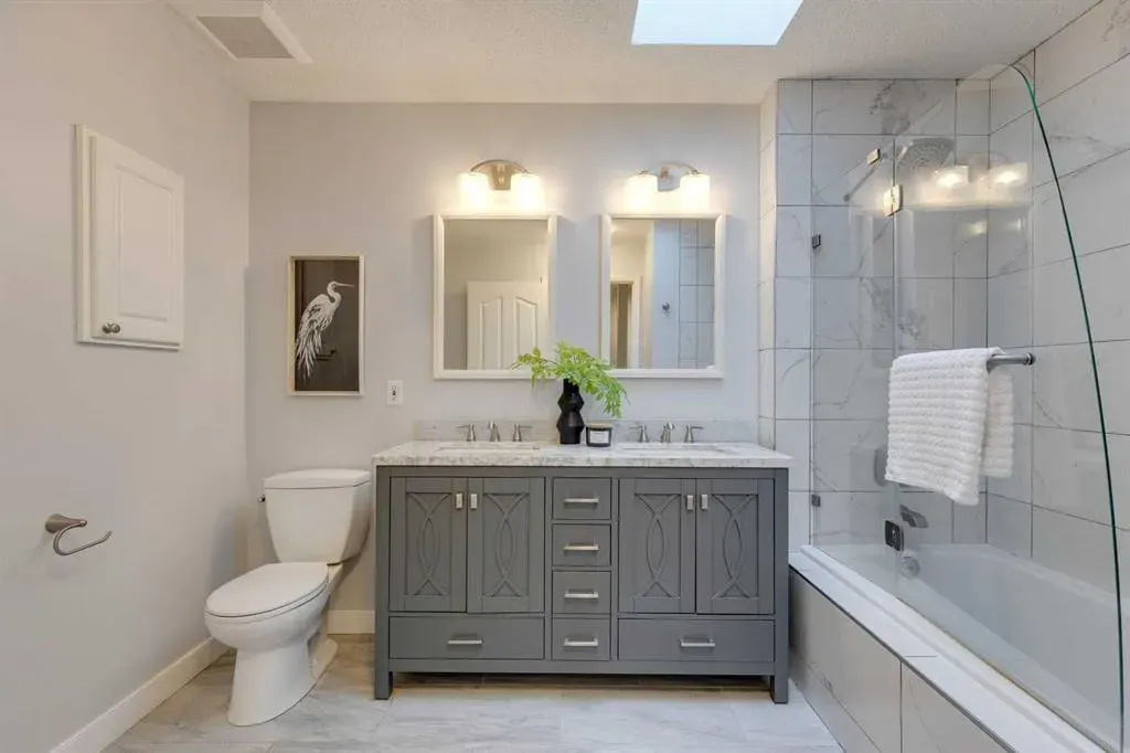 1926 25 Street SW, #1