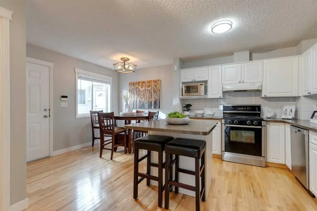 1926 25 Street SW, #1