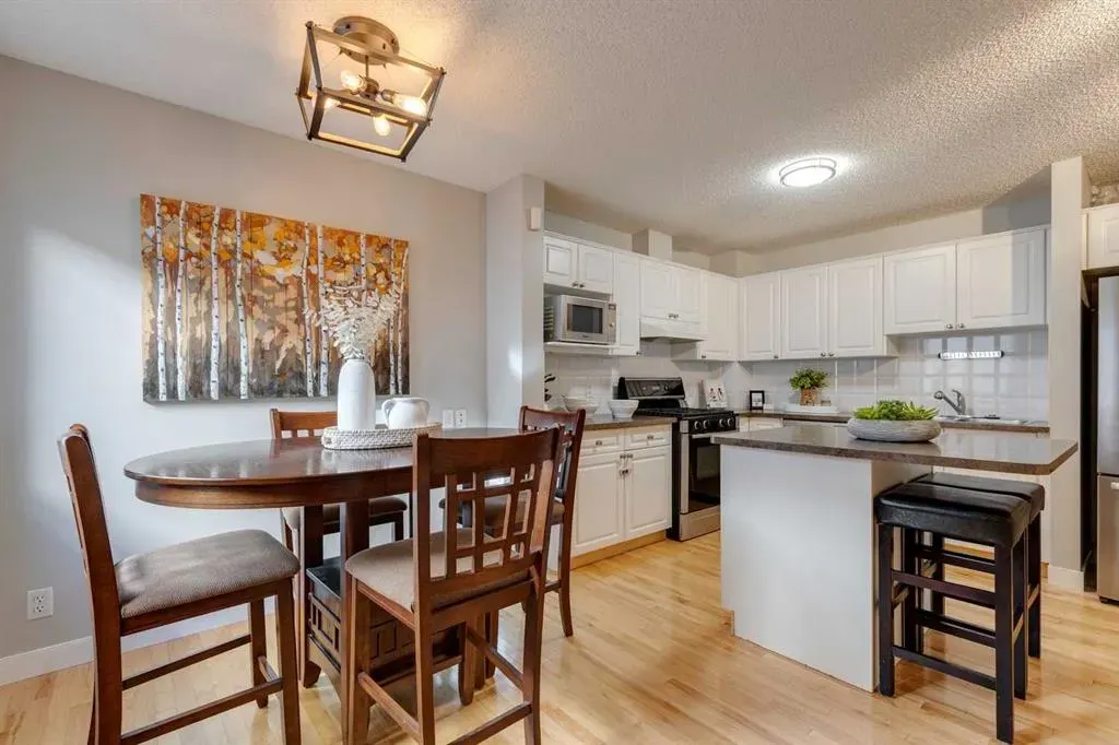 1926 25 Street SW, #1