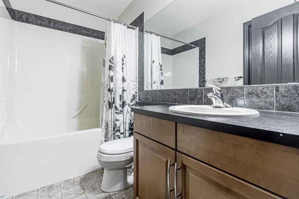 1430 Kings Heights Boulevard SE