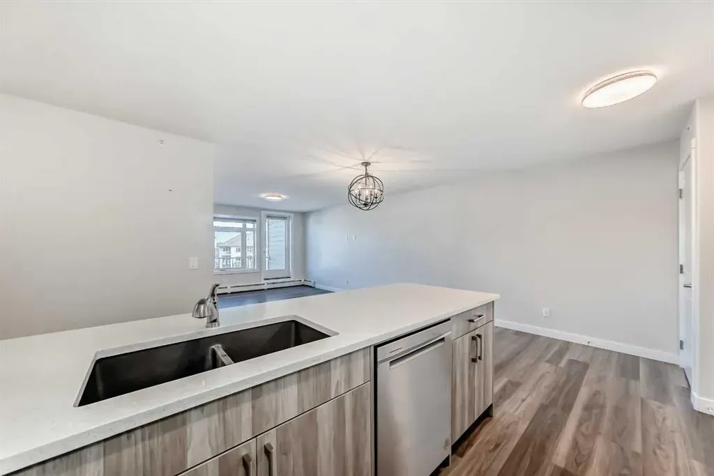 6118 80 Avenue NE, #2425